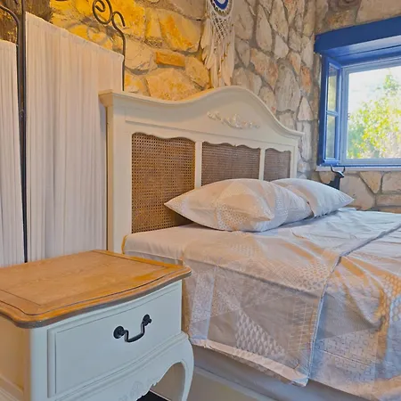 Pietra Mare Authentic Stone Sea Nature Villa
